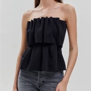 HOUSE OF DAGMAR
SCULPTED TUBE TOP